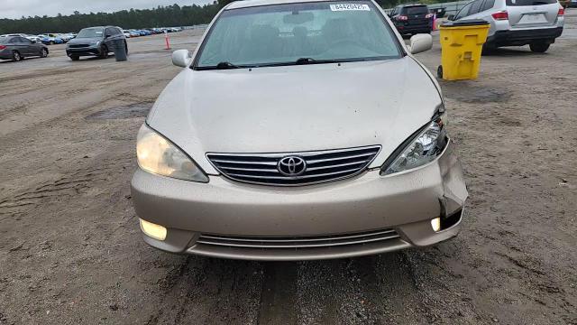 2005 Toyota Camry Le VIN: 4T1BF30K35U087219 Lot: 84420425