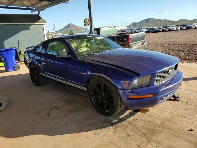 2005 Ford Mustang VIN: 1ZVFT80N655138578 Lot: 81773235