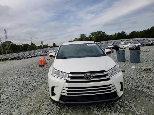 2019 Toyota Highlander Le VIN: 5TDZARFH6KS060936 Lot: 81815265