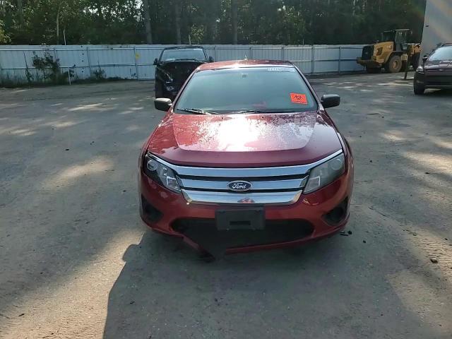 2010 Ford Fusion S VIN: 3FAHP0GA7AR176158 Lot: 71784905