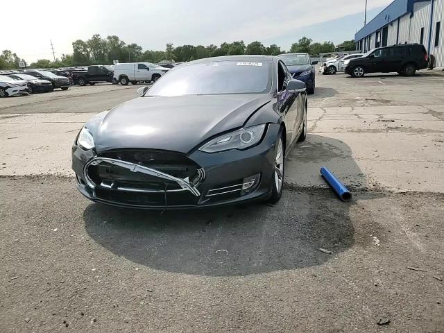 2016 Tesla Model S VIN: 5YJSA1E21GF134615 Lot: 71918225