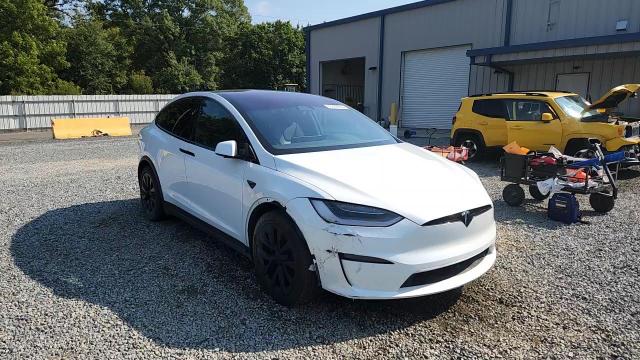 2023 Tesla Model X VIN: 7SAXCDE53PF395436 Lot: 70820055