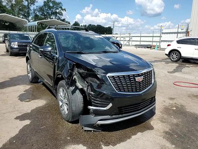 2022 Cadillac Xt5 Premium Luxury VIN: 1GYKNCRSXNZ181301 Lot: 83809275