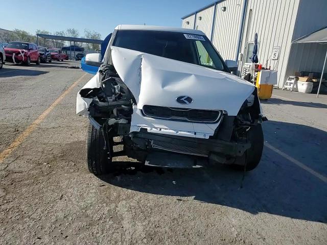 2012 Kia Soul + VIN: KNDJT2A63C7467547 Lot: 82156955