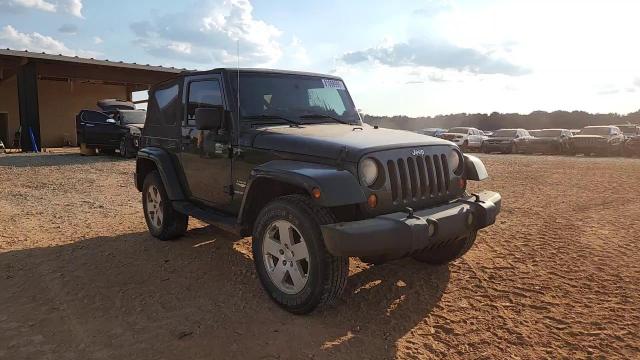 2007 Jeep Wrangler Sahara VIN: 1J4FA54167L186282 Lot: 81098995