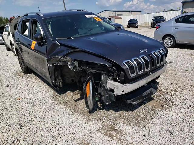 2018 Jeep Cherokee Latitude Plus VIN: 1C4PJMLBXJD535752 Lot: 80700485