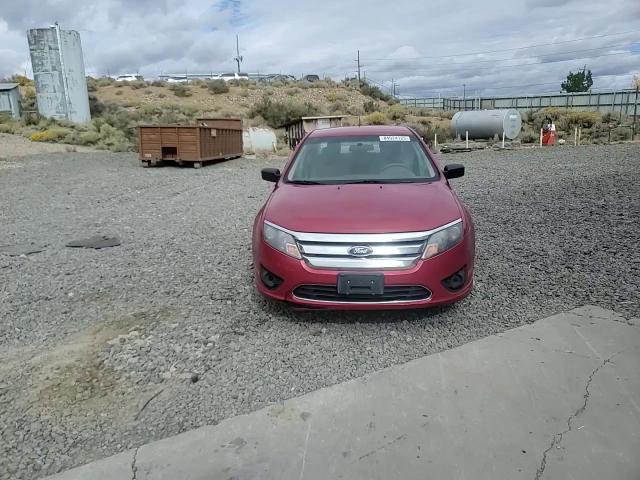 2012 Ford Fusion S VIN: 3FAHP0GA3CR377932 Lot: 84024125