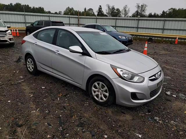 2013 Hyundai Accent Gls VIN: KMHCT4AE1DU502693 Lot: 84023305