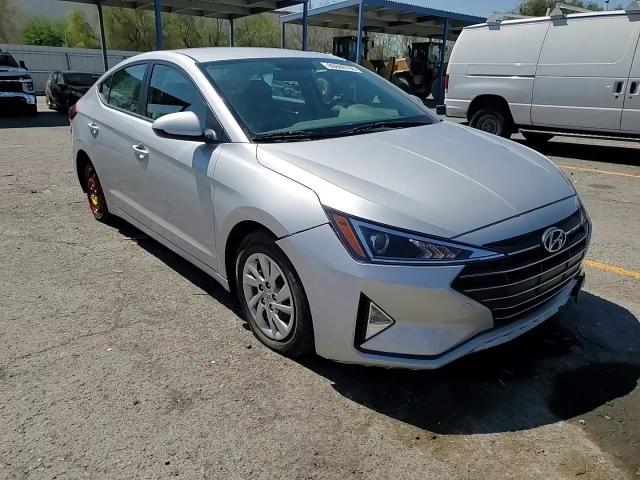 2019 Hyundai Elantra Se VIN: KMHD74LF9KU832593 Lot: 80680765