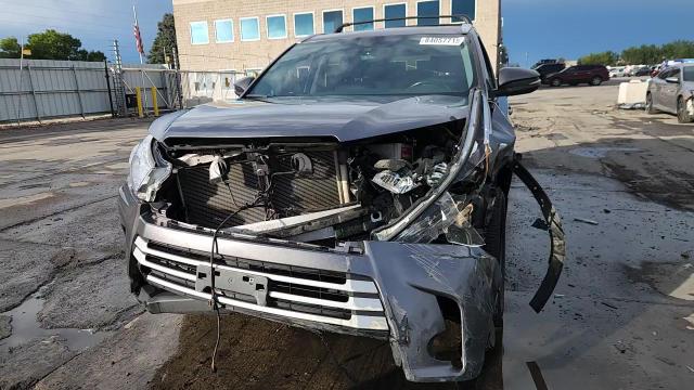 2017 Toyota Highlander Se VIN: 5TDJZRFH9HS434342 Lot: 84057715