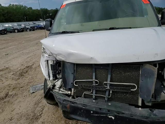 2015 Chevrolet Express VIN: 1GCWGGCGXF1192151 Lot: 81492515