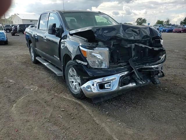 2017 Nissan Titan Sv VIN: 1N6AA1E5XHN561250 Lot: 81745085