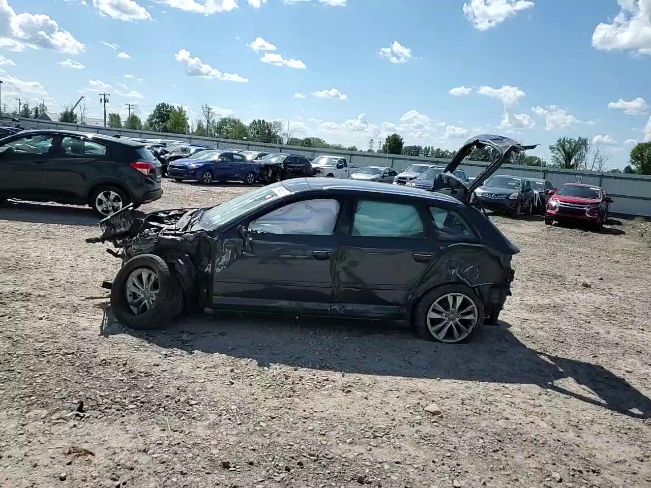 Фото: WAUBJAFMXCA089514