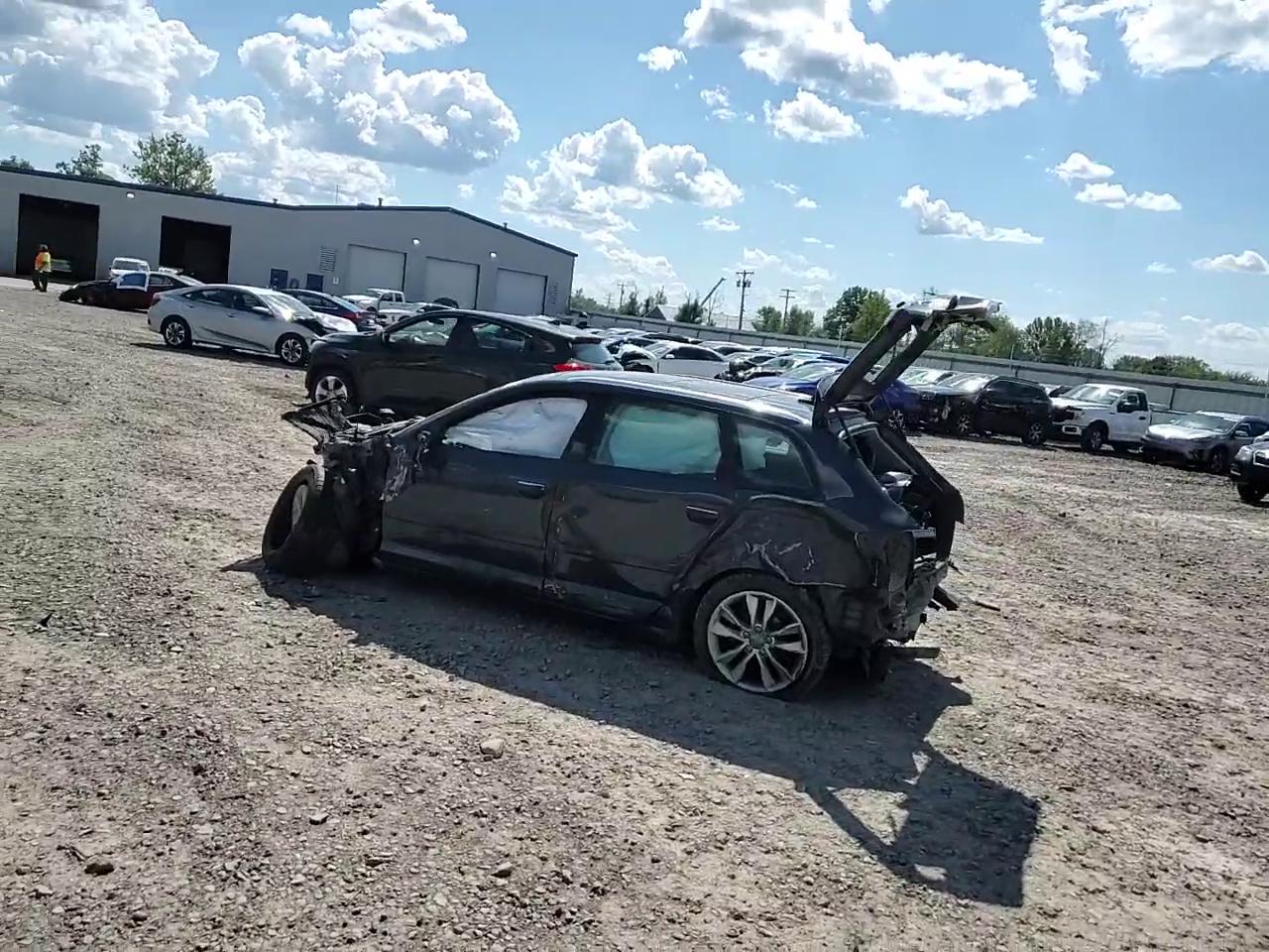 Фото: WAUBJAFMXCA089514