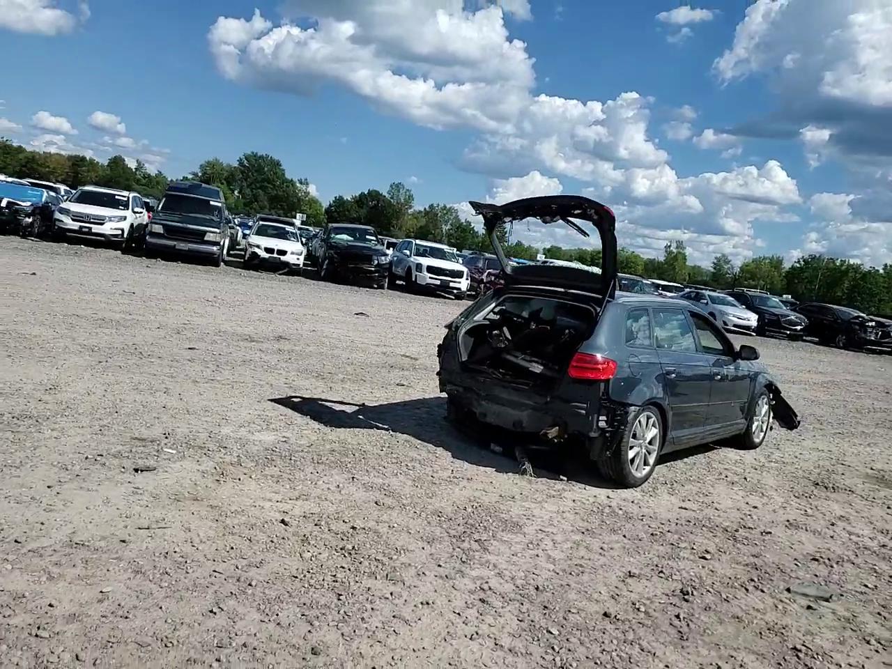 Фото: WAUBJAFMXCA089514