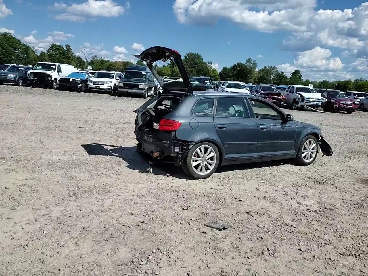 Фото: WAUBJAFMXCA089514