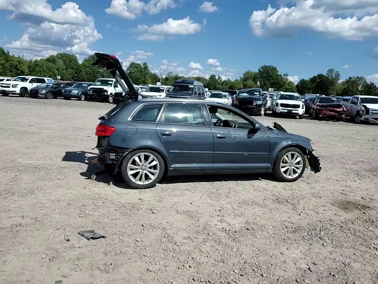 Фото: WAUBJAFMXCA089514