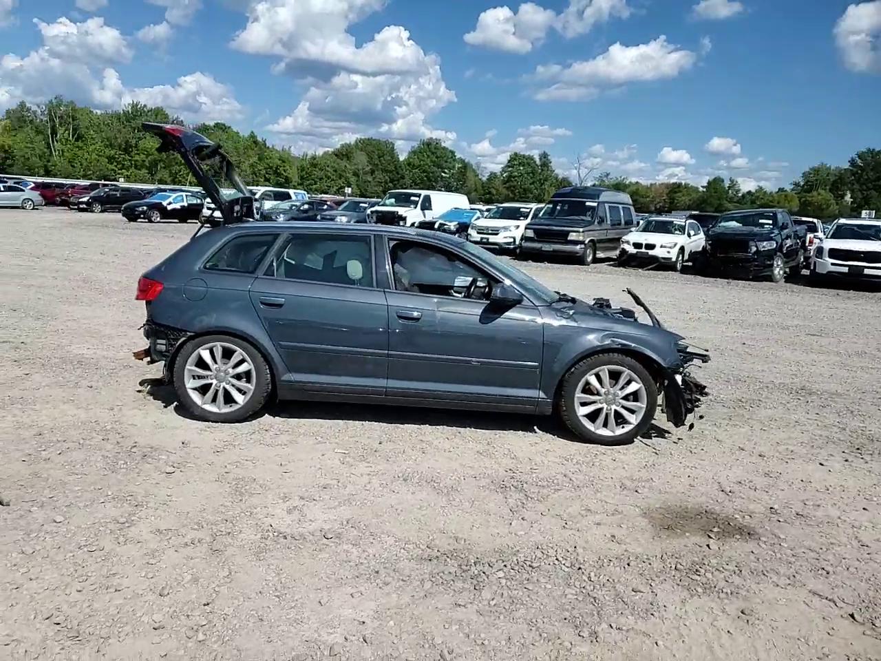 Фото: WAUBJAFMXCA089514