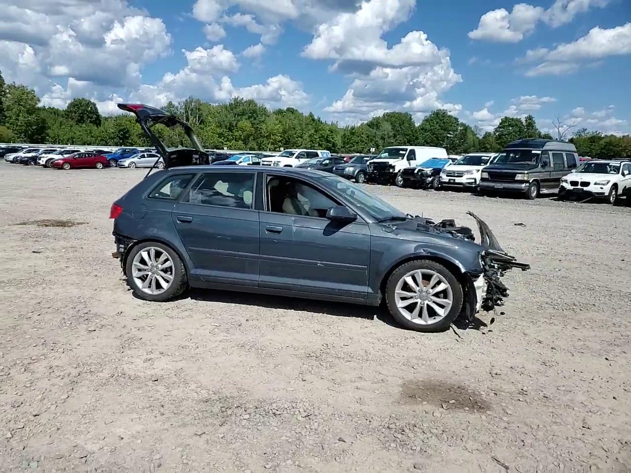 Фото: WAUBJAFMXCA089514