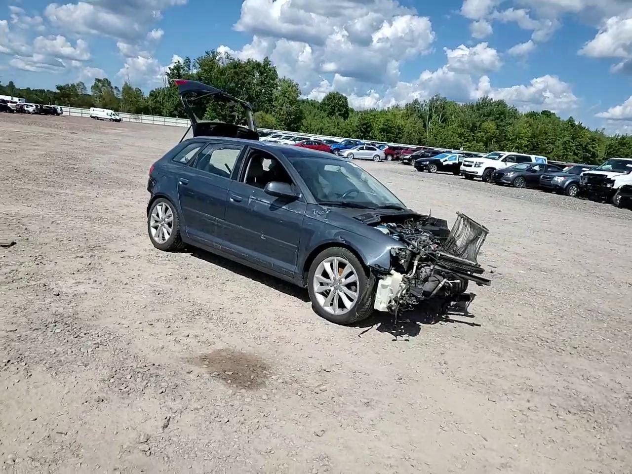 Фото: WAUBJAFMXCA089514