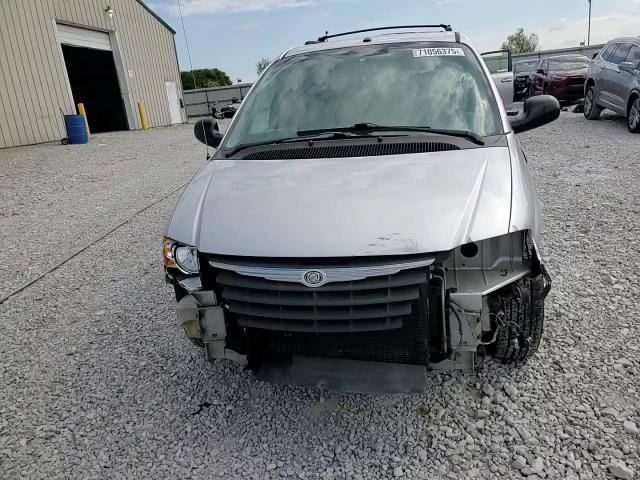 2006 Chrysler Town & Country Touring VIN: 2A8GP54L26R805159 Lot: 71056375