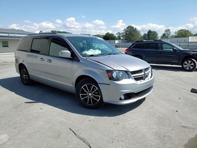 2017 Dodge Grand Caravan Gt VIN: 2C4RDGEG4HR842559 Lot: 70748005