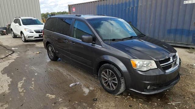 2017 Dodge Grand Caravan Sxt VIN: 2C4RDGCG1HR786633 Lot: 70555615