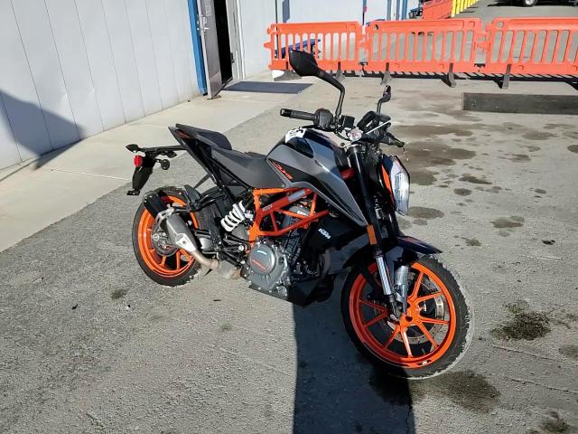 2022 Ktm 390 Duke VIN: MD2JPJ400NC256784 Lot: 81920545