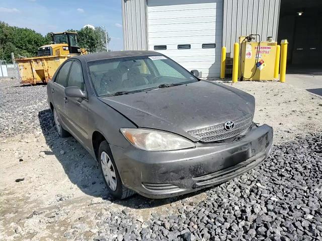2004 Toyota Camry Le VIN: 4T1BE32K84U872852 Lot: 84228005