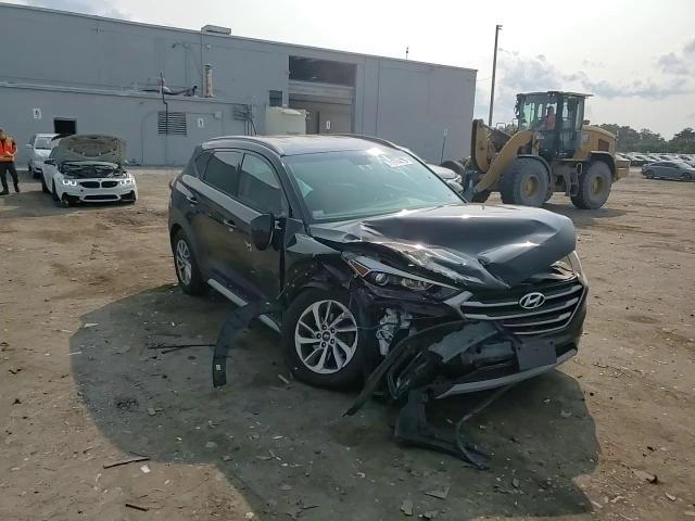 2017 Hyundai Tucson Limited VIN: KM8J3CA2XHU508487 Lot: 71374475