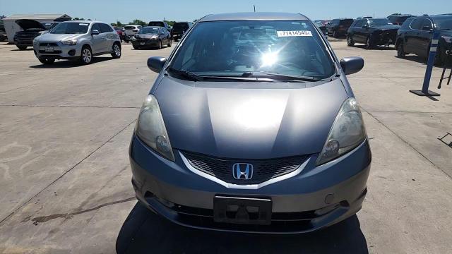 2013 Honda Fit VIN: JHMGE8H38DC075870 Lot: 71414545