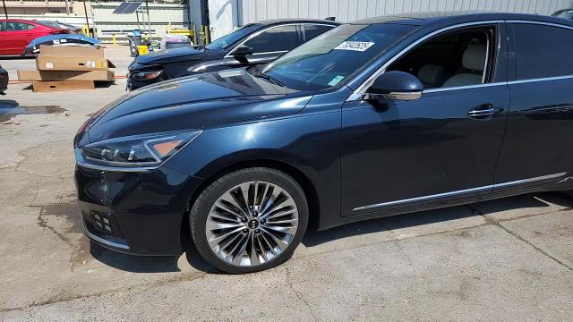 2017 Kia Cadenza Premium VIN: KNALC4J17H5060730 Lot: 70342625