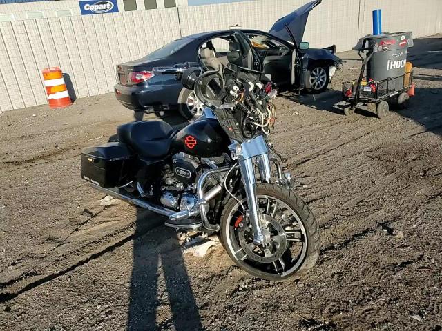 2011 Harley-Davidson Flhx VIN: 1HD1KB417BB677162 Lot: 84013925