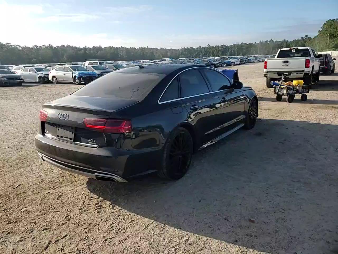 Фото: WAUFGAFC5GN193592