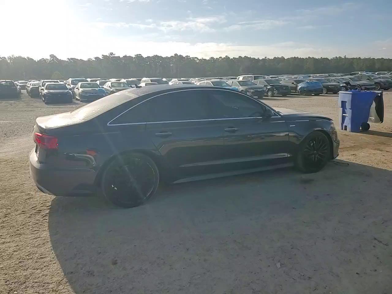 Фото: WAUFGAFC5GN193592