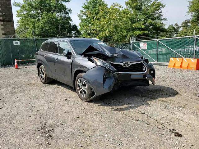 2021 Toyota Highlander Xle VIN: 5TDGZRBH4MS067926 Lot: 83844185