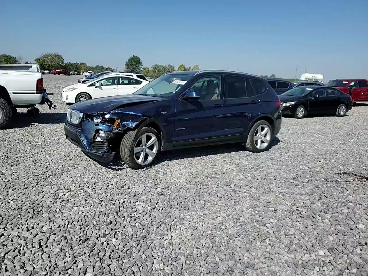 Фото: 5UXWX9C32H0W68960