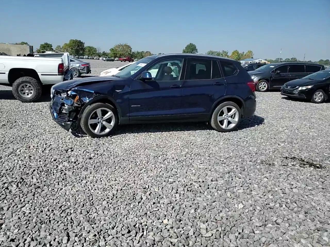 Фото: 5UXWX9C32H0W68960