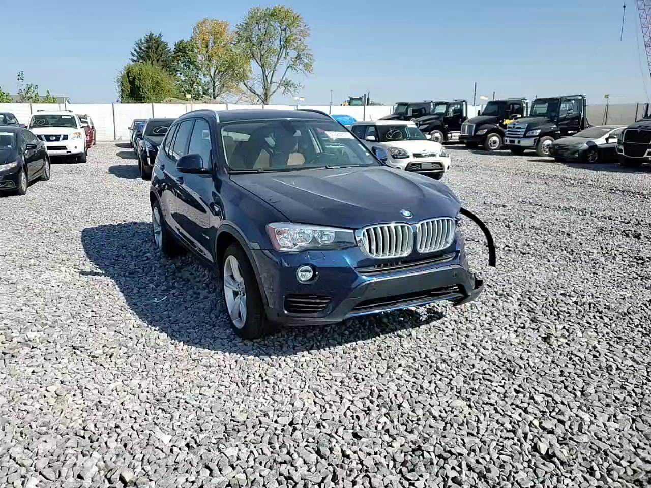 Фото: 5UXWX9C32H0W68960