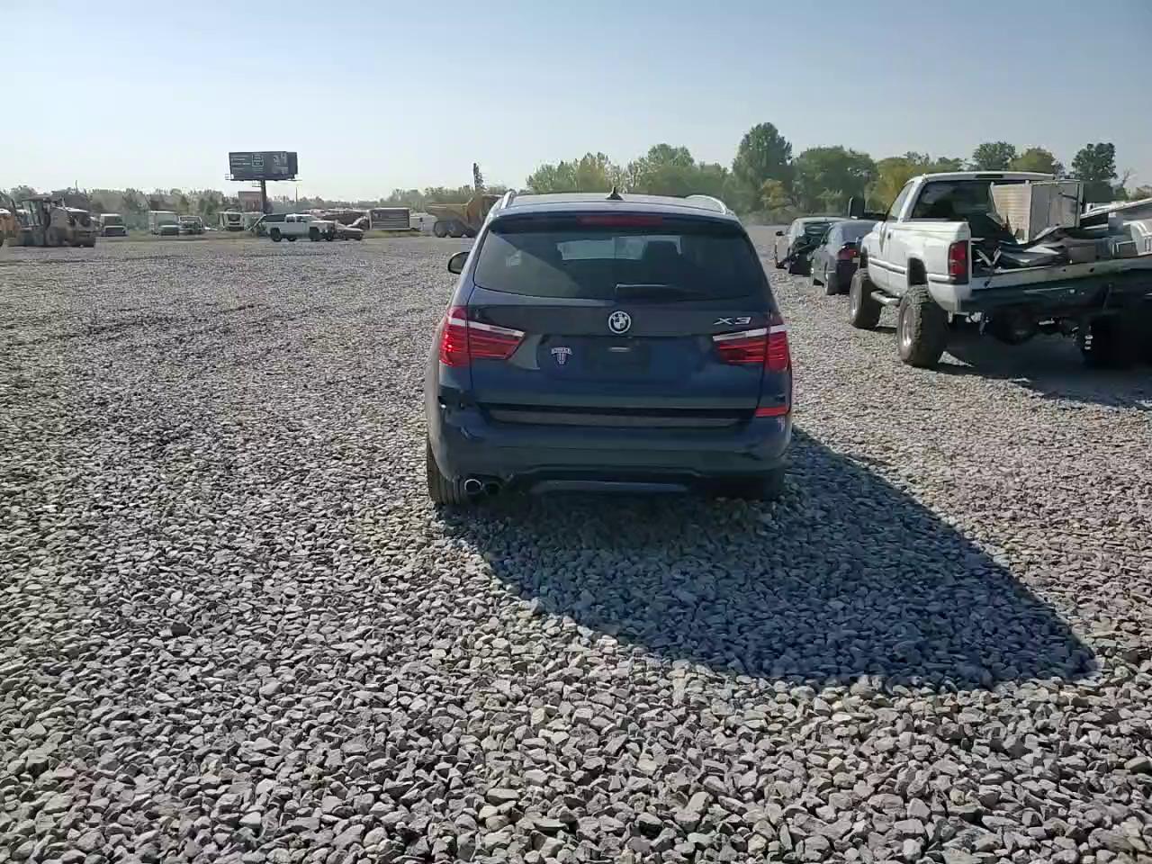 Фото: 5UXWX9C32H0W68960