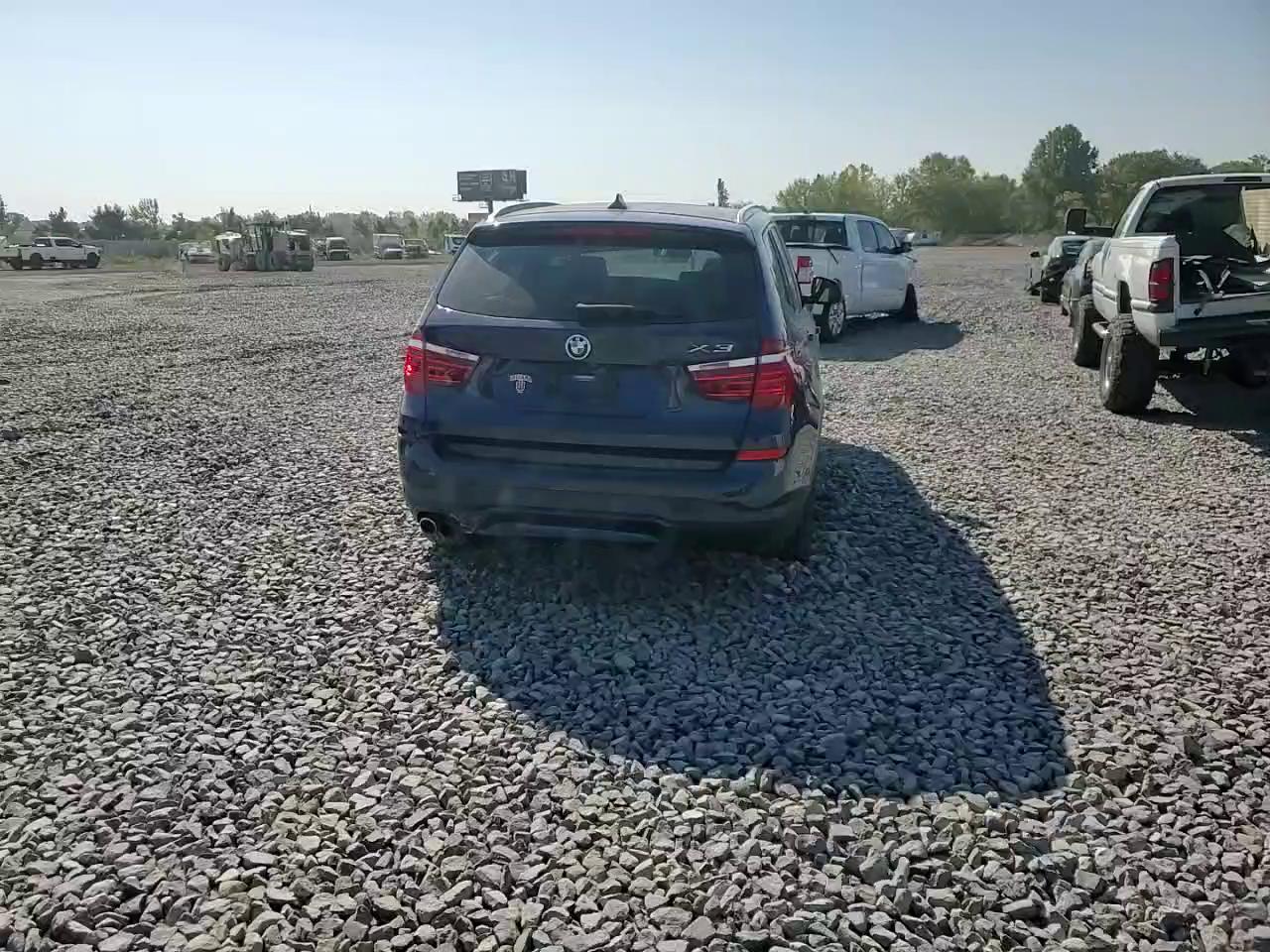 Фото: 5UXWX9C32H0W68960