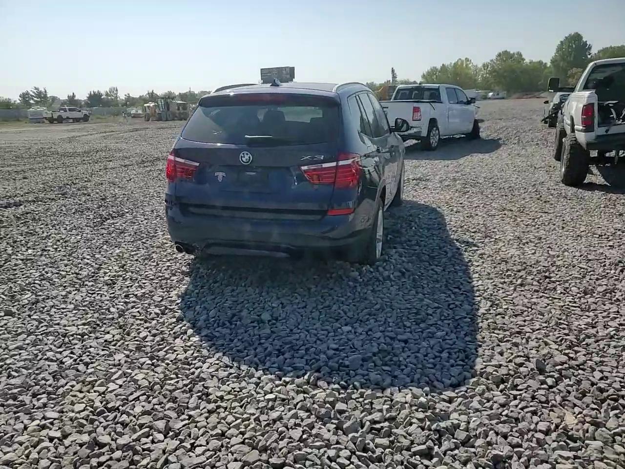 Фото: 5UXWX9C32H0W68960