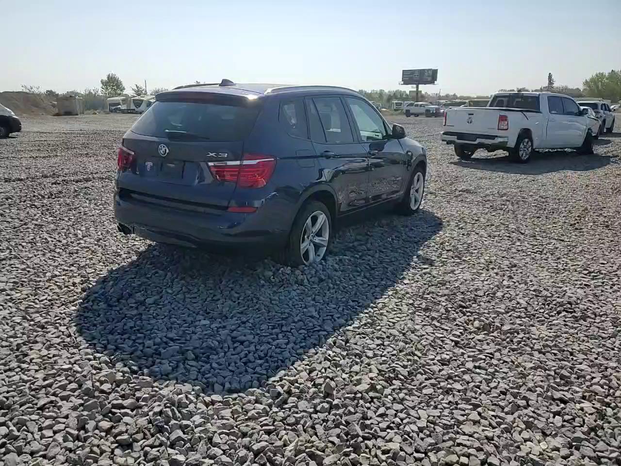 Фото: 5UXWX9C32H0W68960