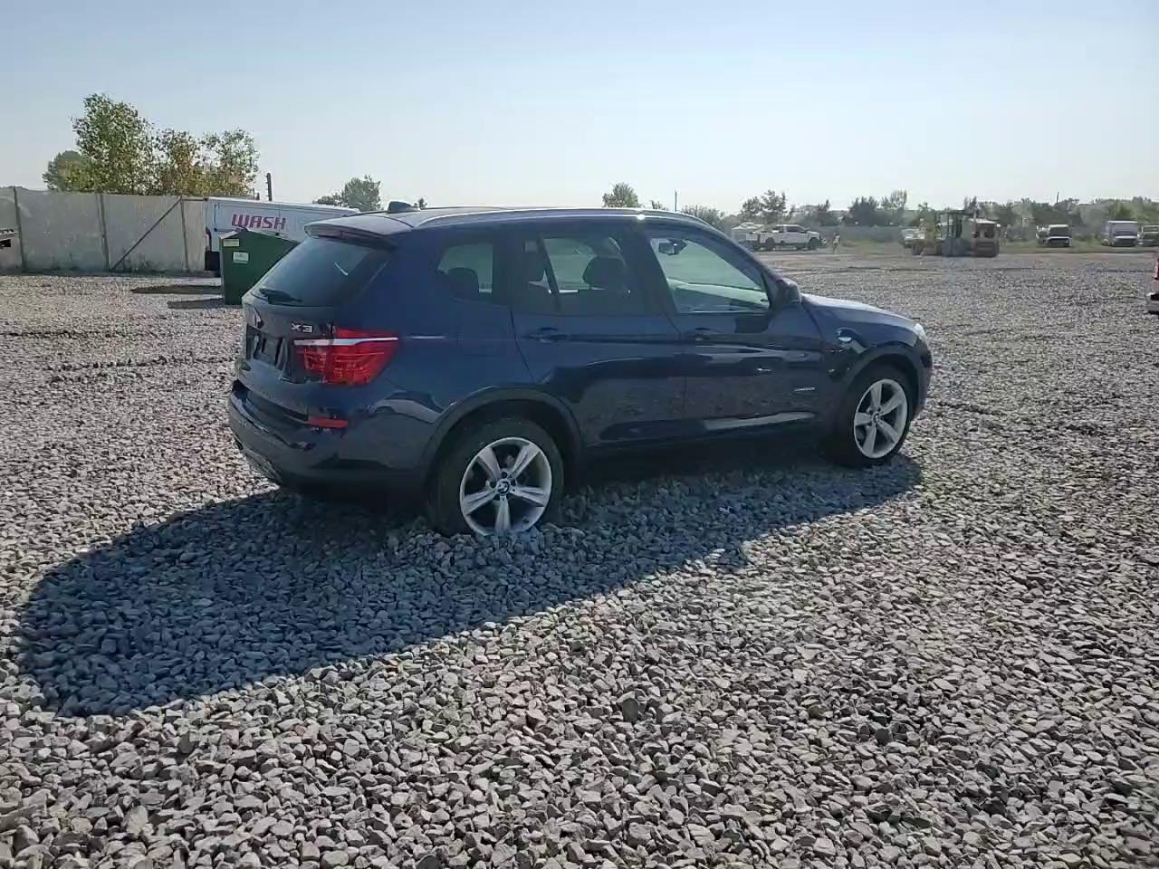 Фото: 5UXWX9C32H0W68960