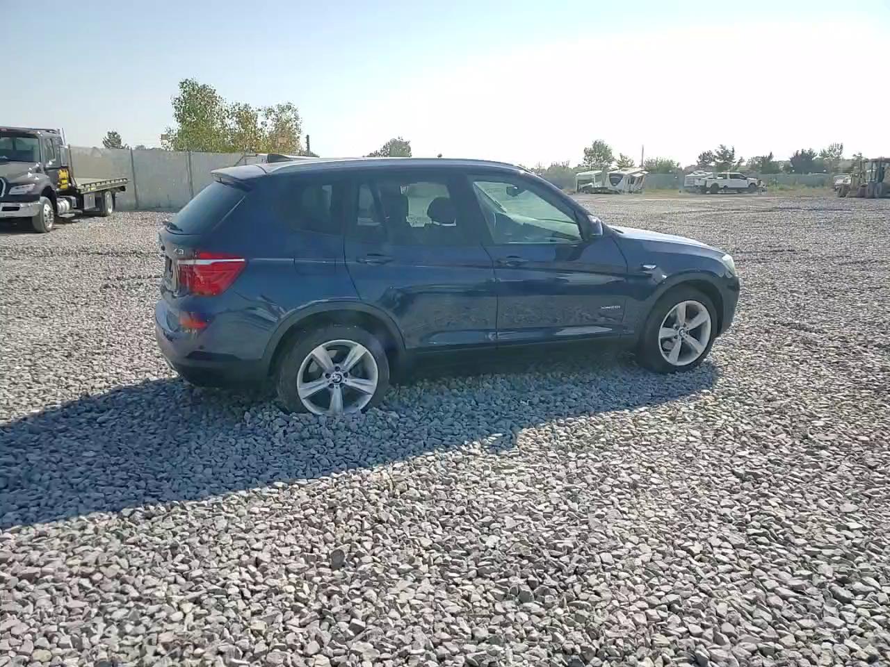 Фото: 5UXWX9C32H0W68960