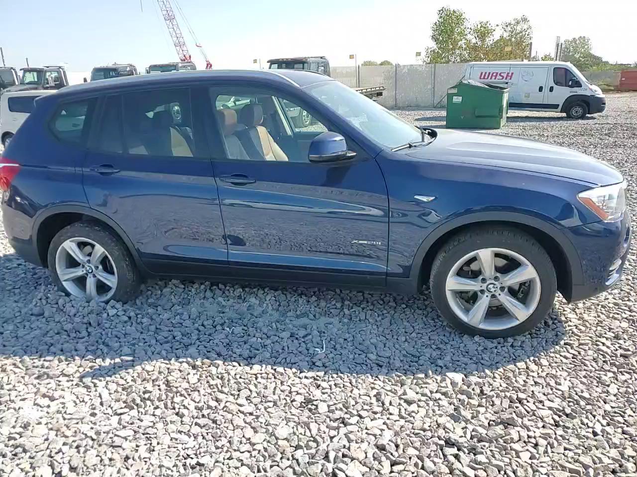 Фото: 5UXWX9C32H0W68960