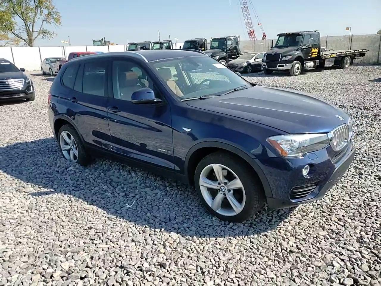 Фото: 5UXWX9C32H0W68960