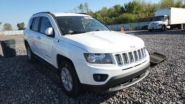 2017 Jeep Compass Latitude VIN: 1C4NJCEA4HD116151 Lot: 81882215