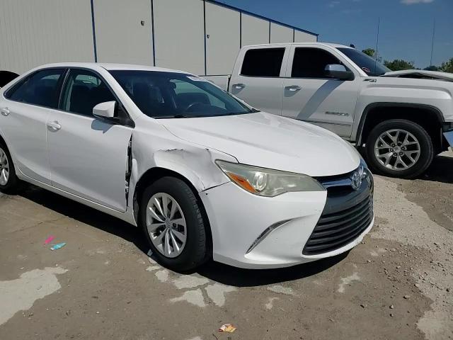 2015 Toyota Camry Le VIN: 4T1BF1FKXFU056059 Lot: 80475295