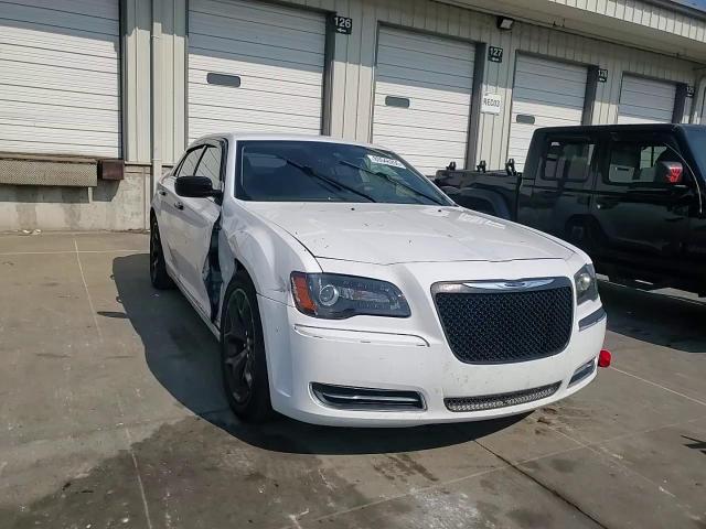 2012 Chrysler 300C VIN: 2C3CCAET2CH242581 Lot: 80546205